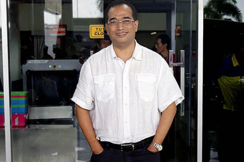 Budi Karya Sumadi Direktur Utama Angkasa Pura Ii Pelayanan Smile Airport Venuemagz Comvenuemagz Com