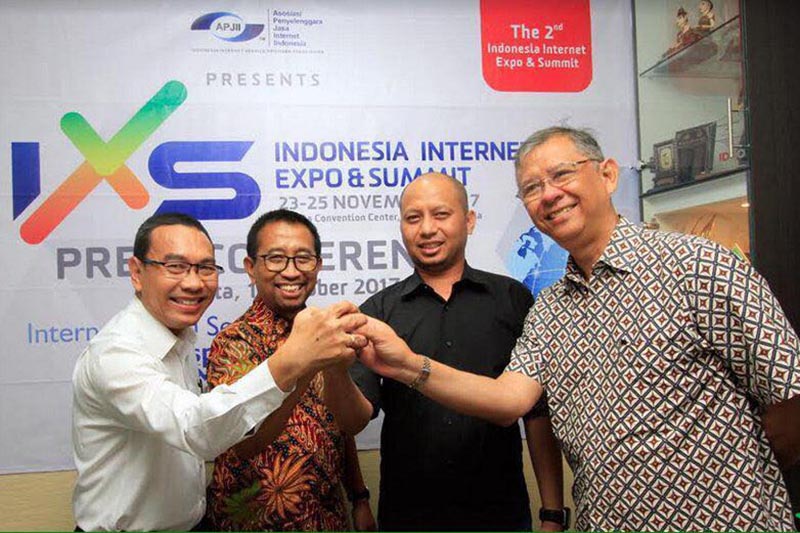 International Internet Expo and Summit