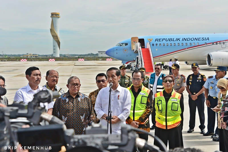 Presiden Jokowi di Bandara Kertajati