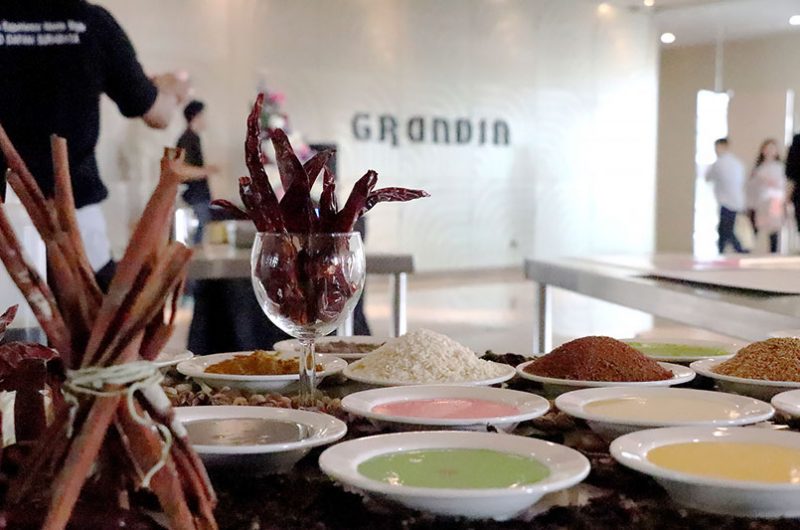 Grandin Restaurant Luncurkan Menu Buffet untuk Seminggu