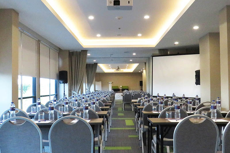 Holiday Inn Express Jakarta Matraman