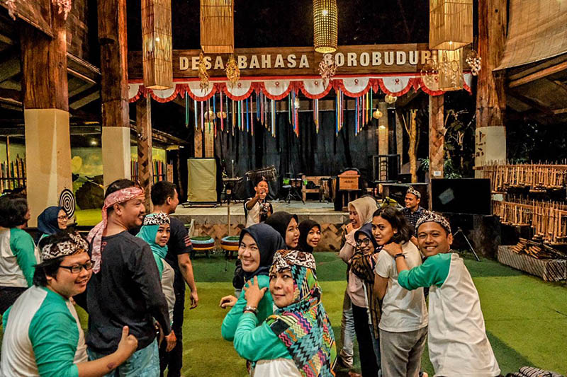 Desa wisata bahasa inggris