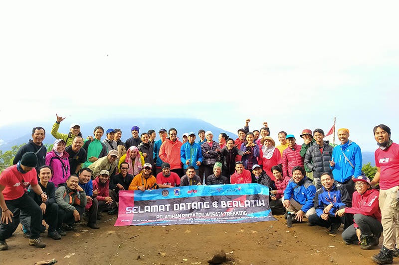 asosiasi pemandu gunung indonesia