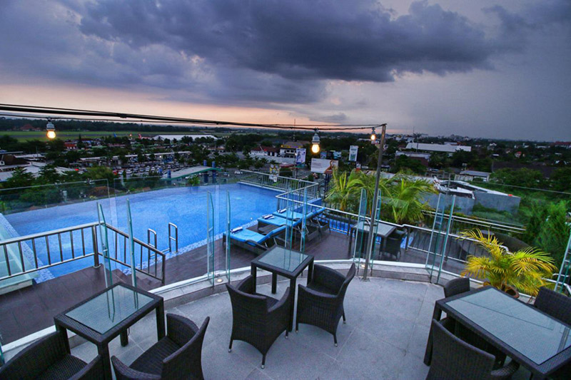 Platinum Hotel and Conference Center Adisucipto Yogyakarta