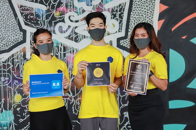 3 penghargaan YELLO Hotel Harmoni