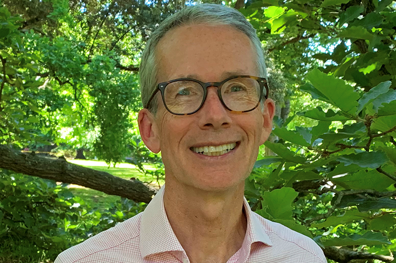 Prof. Timothy John Entwisle, Ketua International Association Botanical Gardens