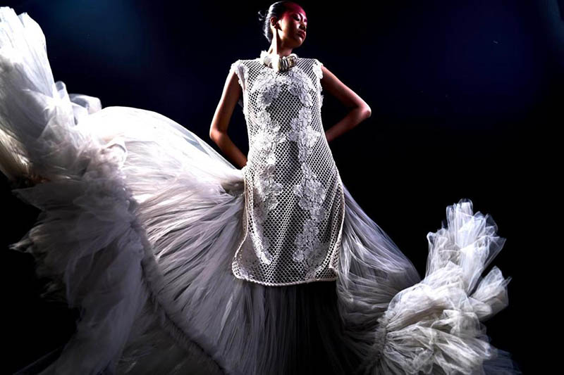 peragaan busana fashion show