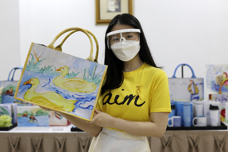 Small Hands Big Dreams