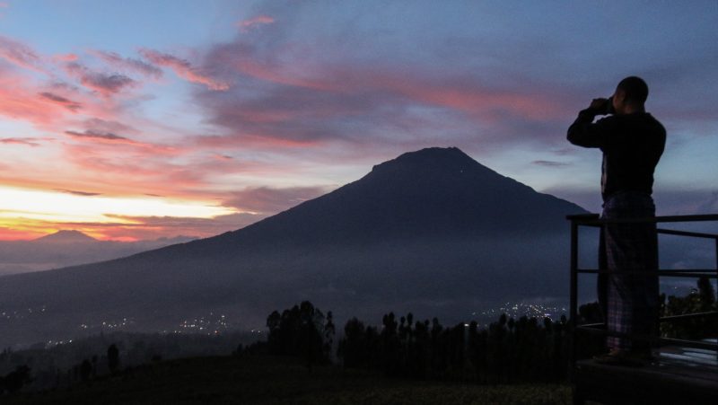 ilustrasi sunrise gunung Temanggung