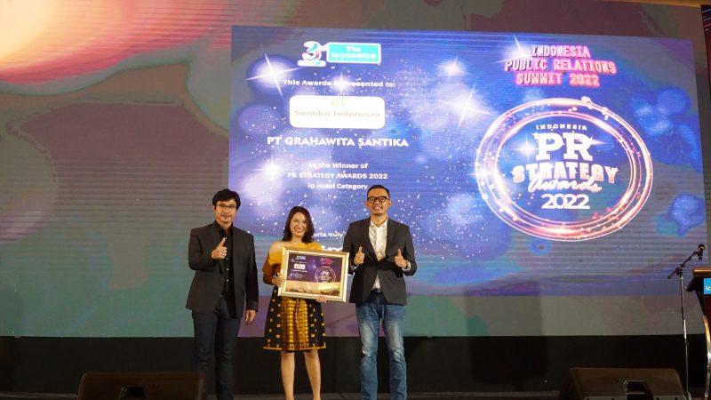 Santika Indonesia Hotels pr strategy award