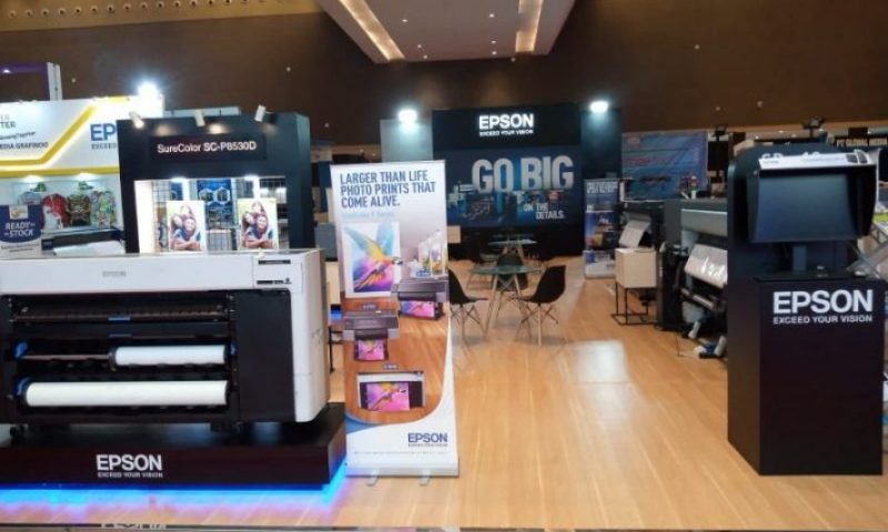 Epson Meluncurkan Jajaran Printer Foto SureColor Rol Ganda