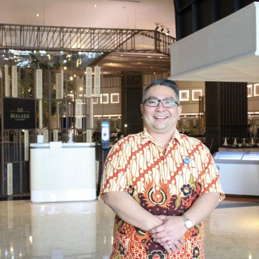 paulus karim mercure batavia