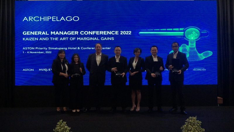 aston sentul terima 4 penghargaan