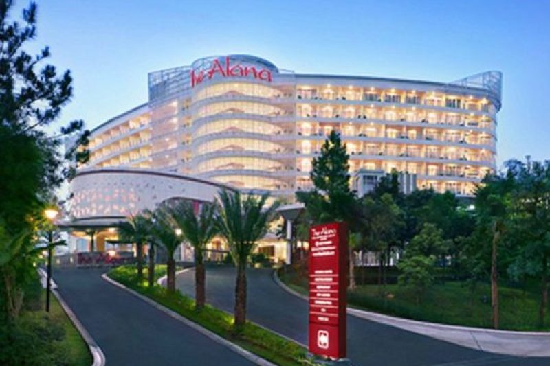 The Alana Sentul