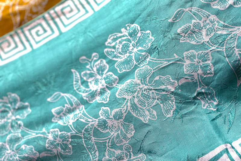 Anggrek Van Douglas Batik Khas Tangsel- Sumber Mercure Serpong Alam Sutera