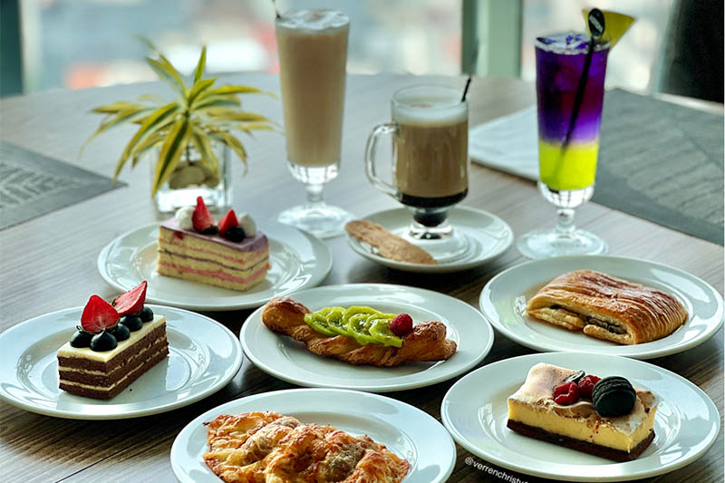 sweet and treat package Aston Kartika Grogol