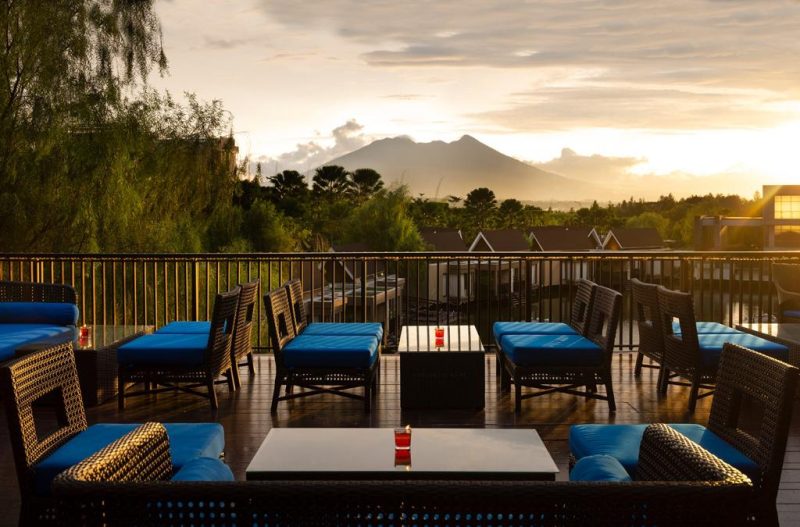 Dendra Restoran aston sentul