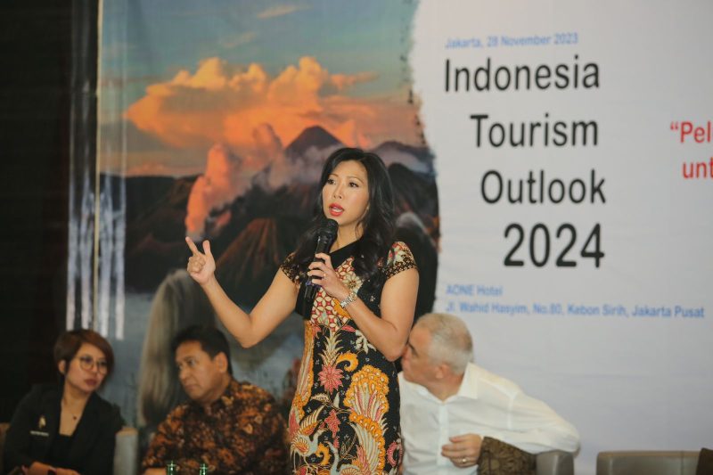 maya watono, direktur marketing in journey