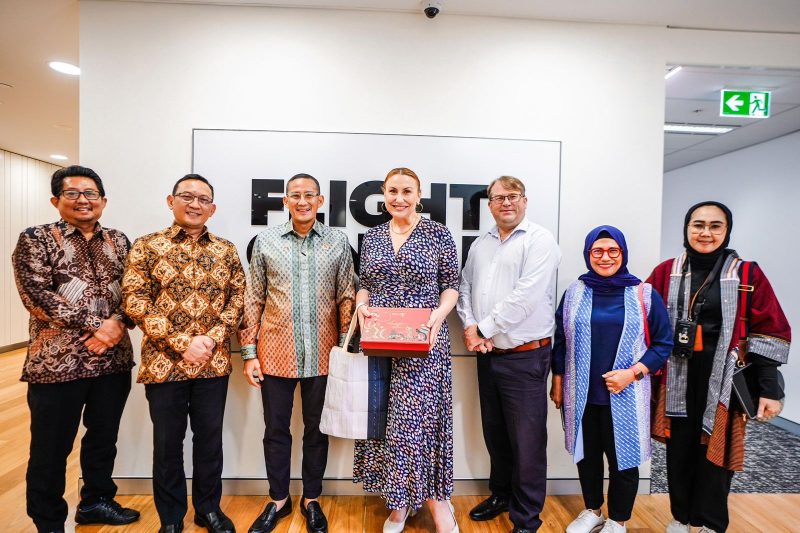 kunjungan kerja sandiaga uno ke flight centre australia