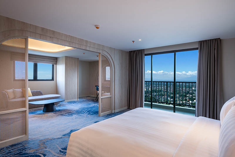 kamar Junior Suite Aston Bintaro Hotel