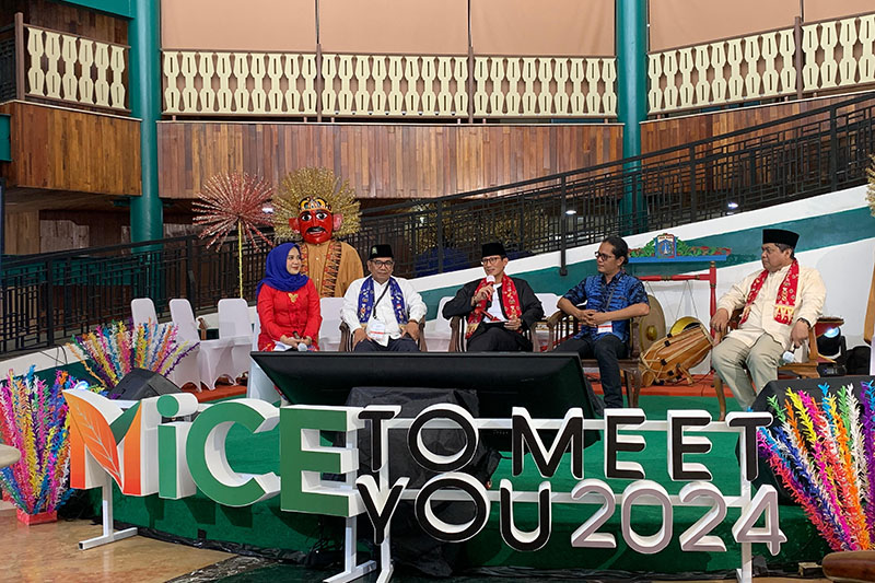 Kemenparekraf Hadirkan Festival Budaya MiCE TO MEET YOU 2024 Pantun Nusantara Mendunia