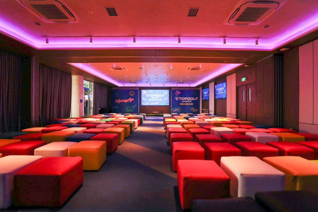 ruang meeting topgolf jakarta