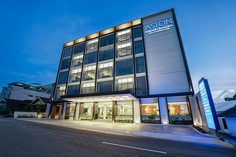 Aston Emidary Bangka - facade