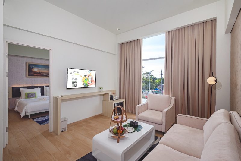 staycation Intiwhiz International