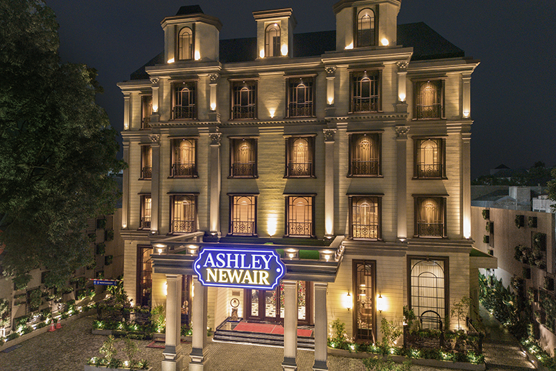 hotel ashley newair menteng