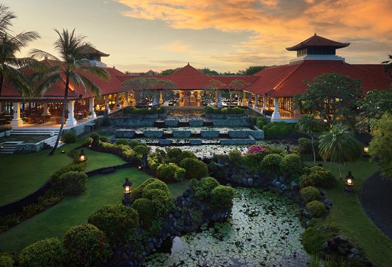 Grand Hyatt Bali - Lobby Aerial View Dusk