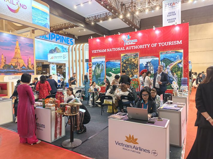 booth vietnam di travel exchange asean tourism forum 2026