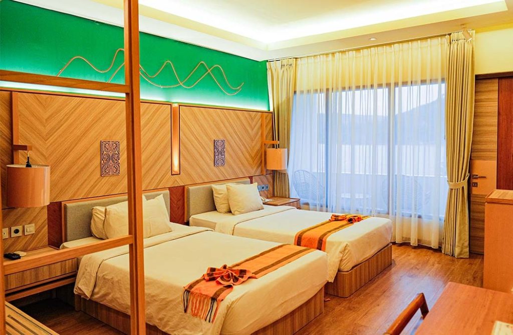 Kamar Hotel KHAS Parapat Danau Toba