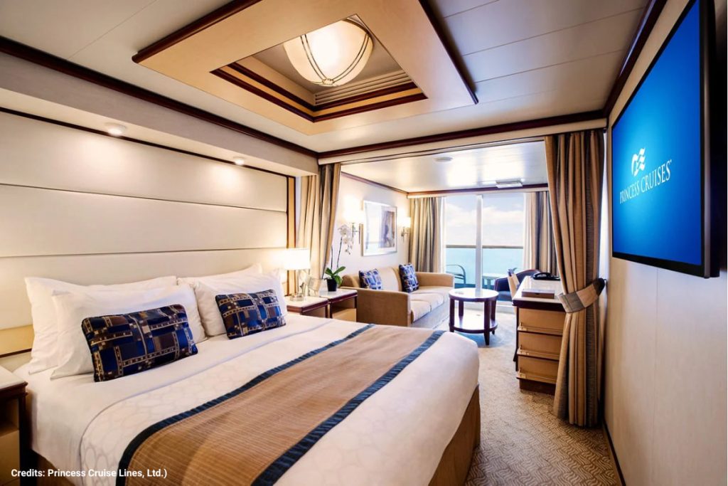 Kapal pesiar Royal Princess by Princess Cruises