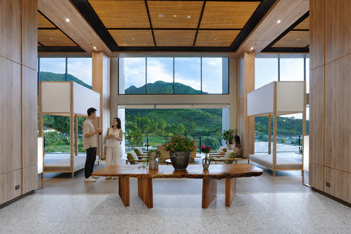 Lobby Grand Aston Puncak Hotel & Resort