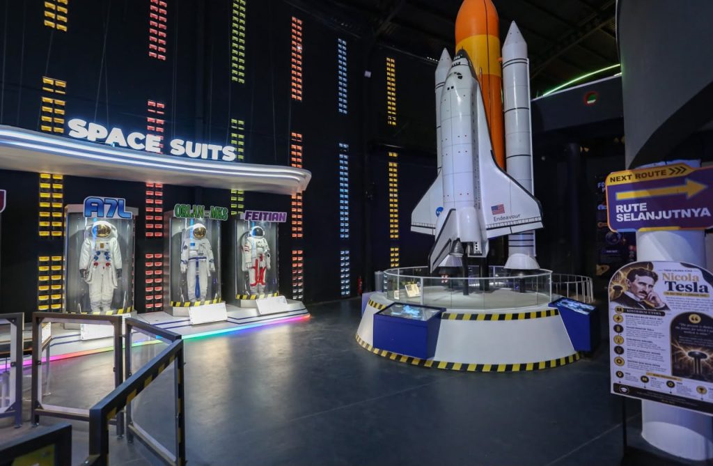 Mega Science Center dan Budaya