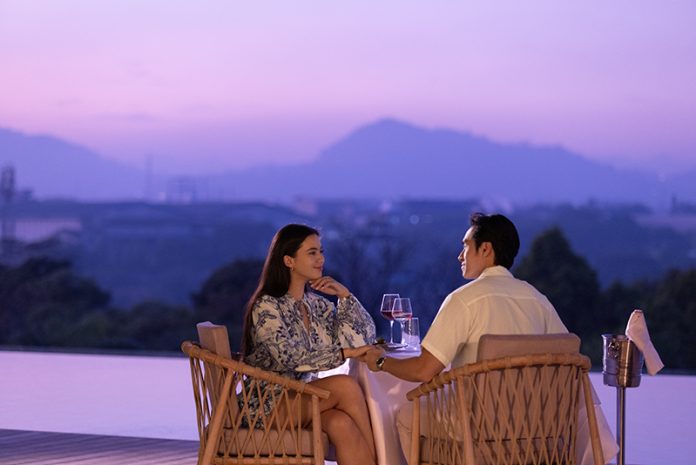 Hilton Padalarang Bandung Sunset-Poolside-Dining-SOL